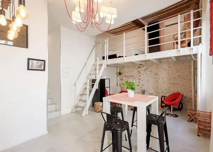 Lägenhet Incredible Loft In Vieil With Ac Antibes